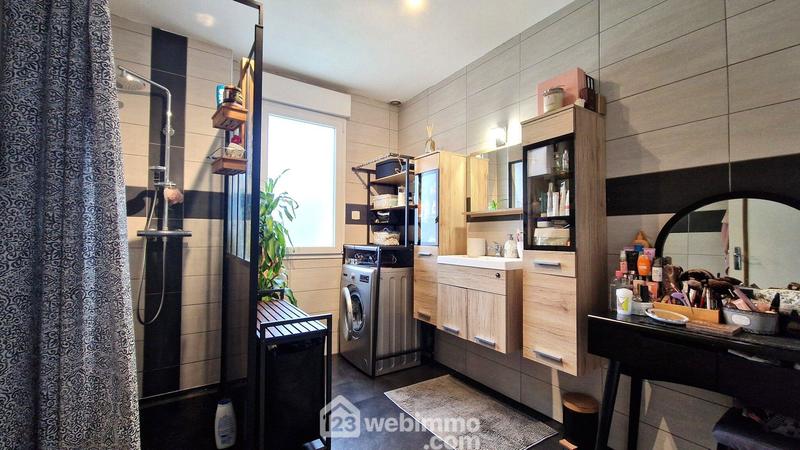 Maison - 117 m² - 5 pièces