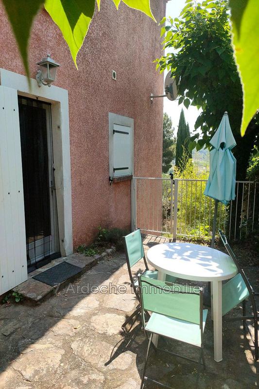 Maison - 195 m² - 8 pièces