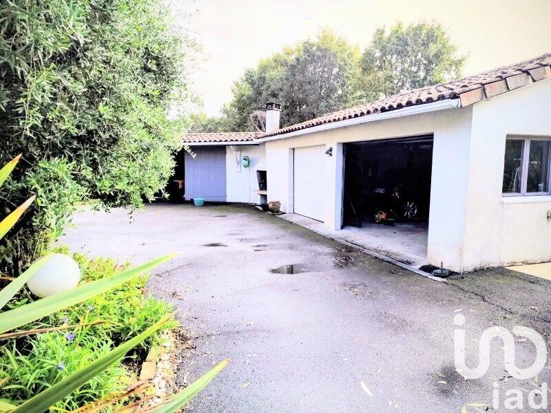 Maison - 140 m² - 5 pièces