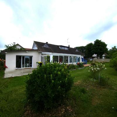 Maison - 121 m² - 5 pièces