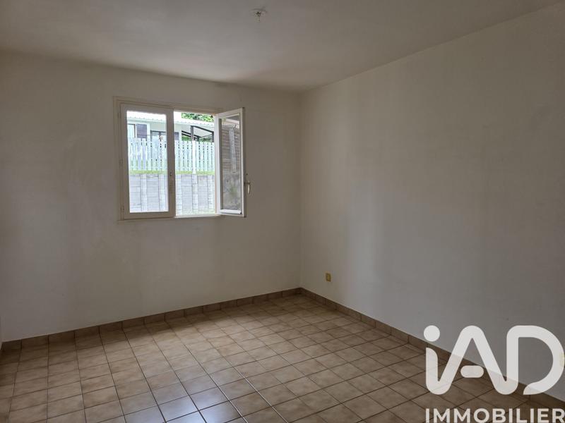 Appartement - 90 m² - 5 pièces