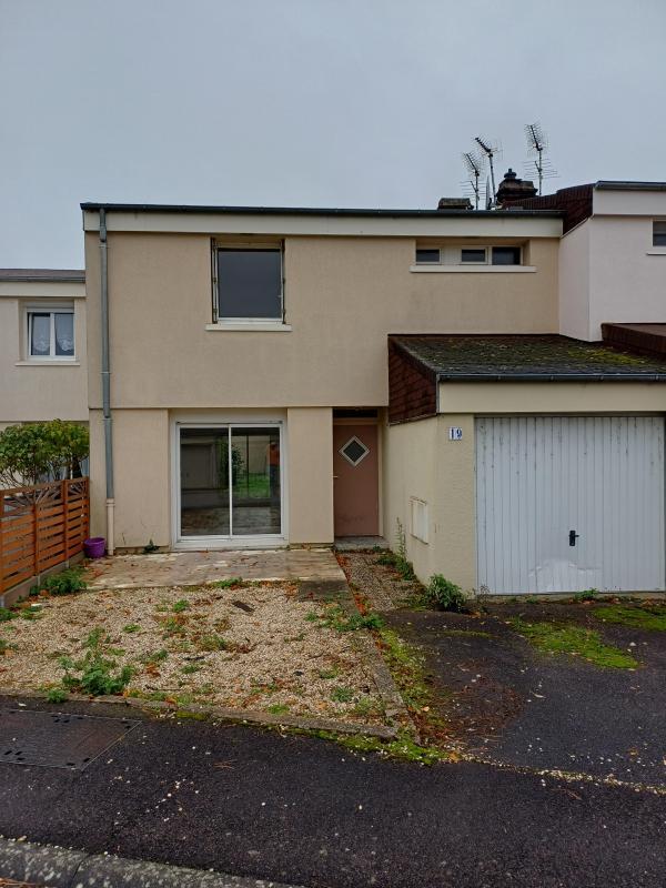 Pavillon - 92 m² - 4 pièces