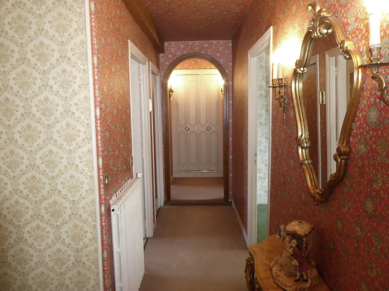 Maison - 155 m² - 8 pièces