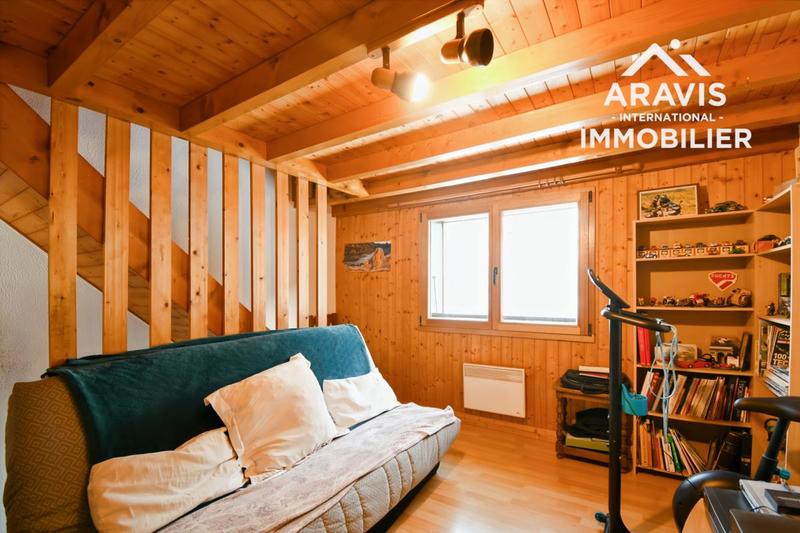 Maison - 152 m² - 9 pièces