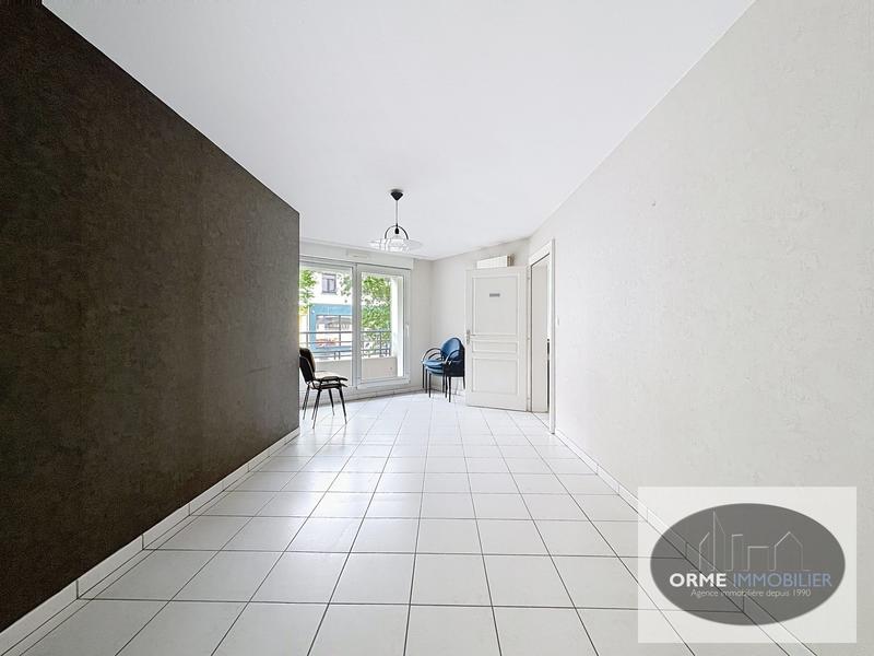 Local d'activités - 112 m² - 5 pièces