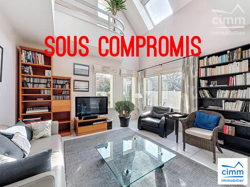 Maison contemporaine - 173 m² - 8 pièces