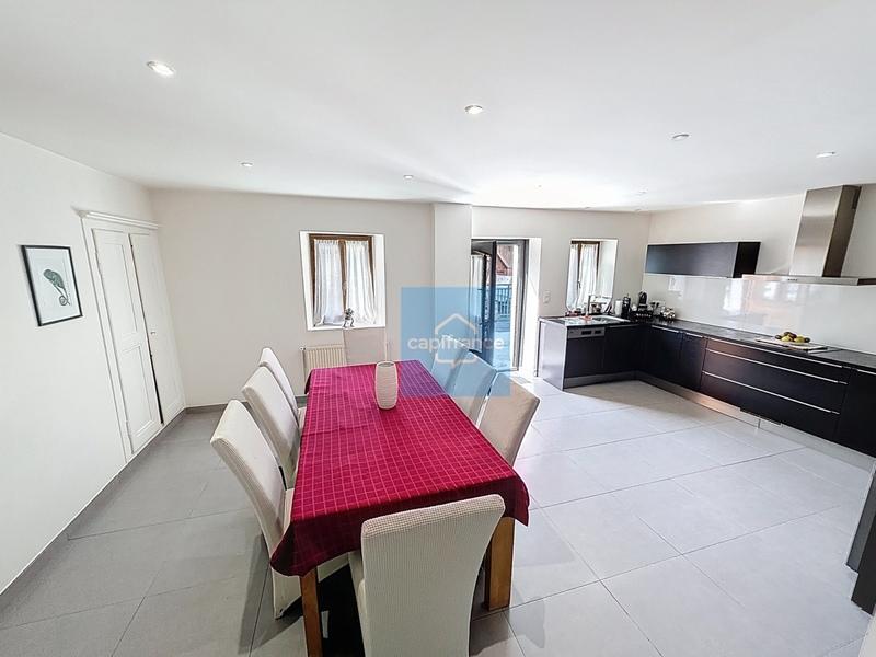 Maison de ville - 144 m² - 5 pièces