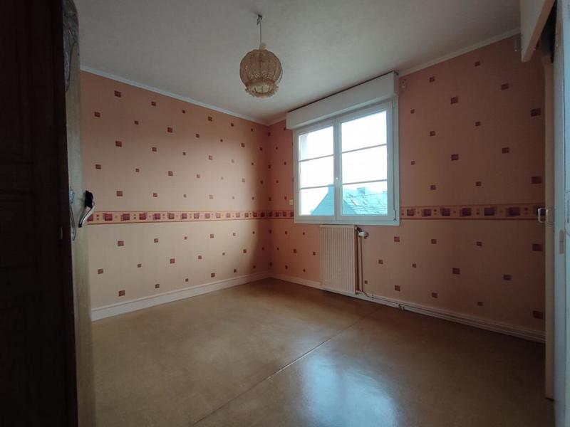 Maison - 103 m² - 7 pièces