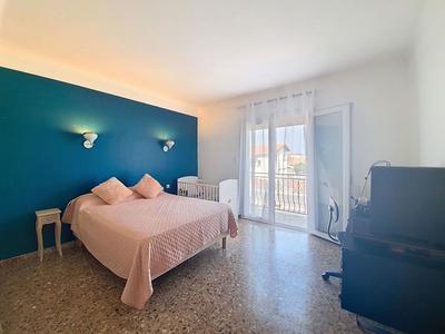 Maison - 148 m² - 5 pièces