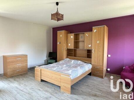 Maison - 277 m² - 8 pièces