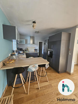 Maison traditionnelle - 115 m² - 5 pièces