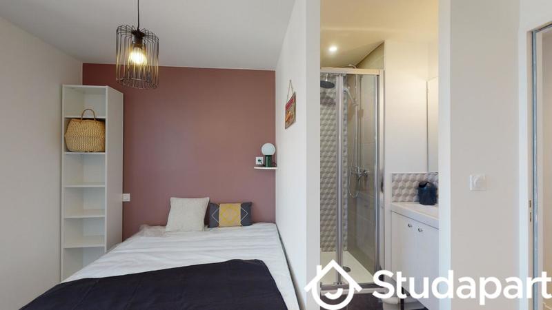 Chambre - 12 m² - 1 pièce