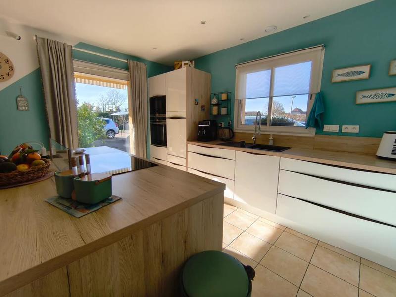 Maison - 187 m² - 7 pièces