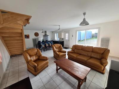 Maison - 76 m² - 4 pièces