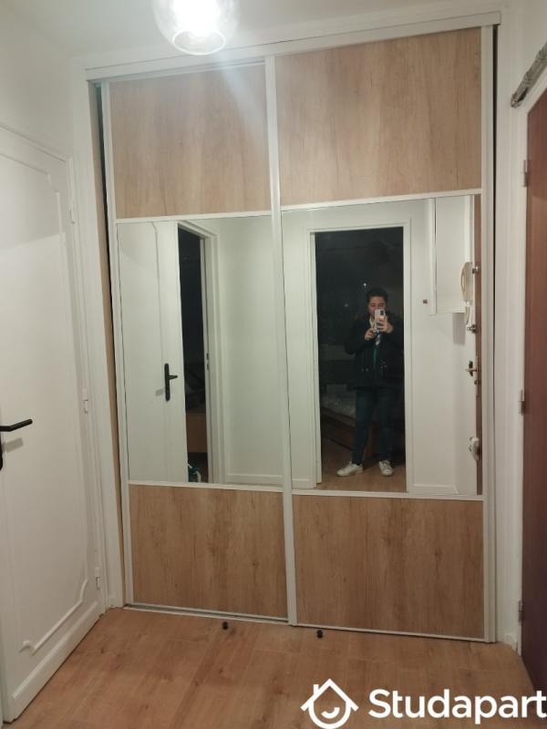 Chambre - 11 m² - 1 pièce