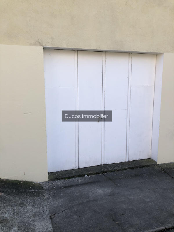 Parking / Garage - 15 m²