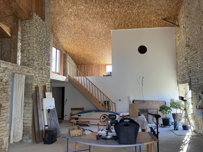 Maison traditionnelle - 179 m² - 10 pièces