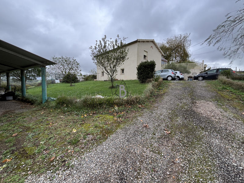 Maison - 121 m² - 6 pièces