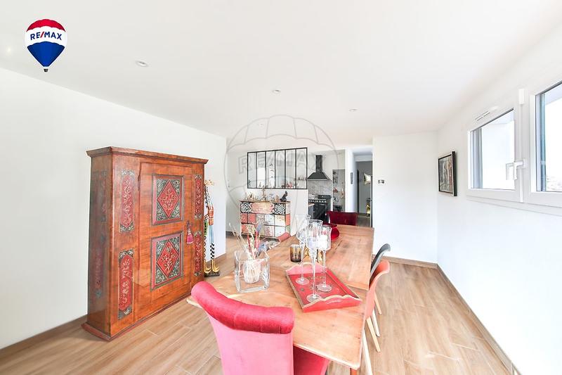 Maison - 126 m² - 5 pièces