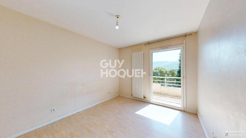 Appartement - 75 m² - 3 pièces