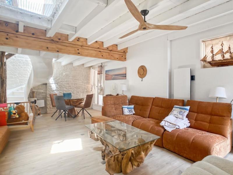 Maison - 150 m² - 6 pièces