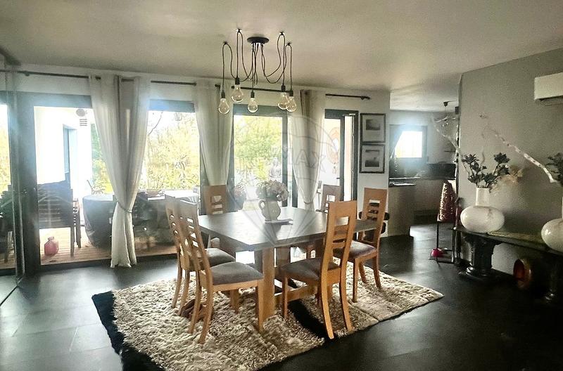 Maison - 145 m² - 6 pièces