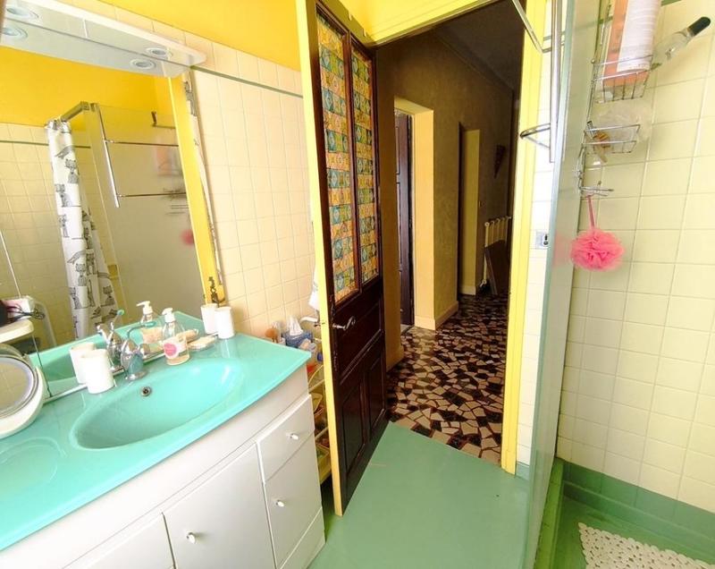 Villa - 302 m² - 13 pièces