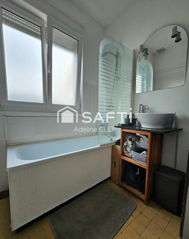 Maison - 130 m² - 8 pièces