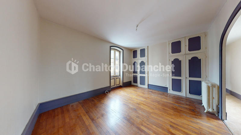 Appartement - 93 m² - 4 pièces