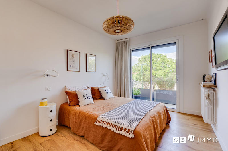 Maison - 196 m² - 5 pièces