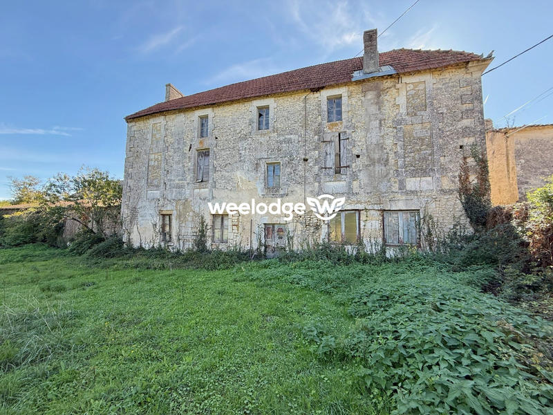 Maison ancienne - 536 m² - 11 pièces