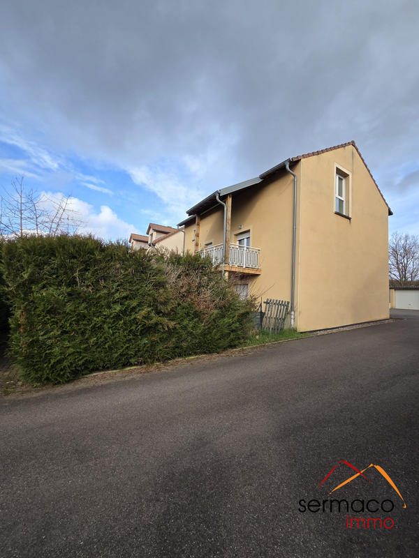 Appartement - 65 m² - 4 pièces