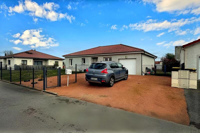 Villa - 97 m² - 5 pièces