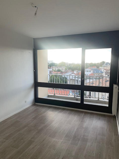 Appartement - 79 m² - 4 pièces