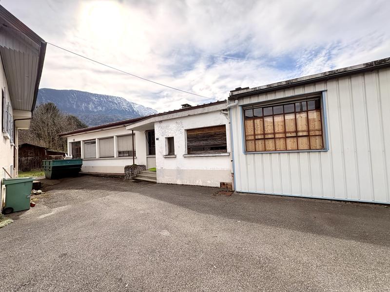 Immeuble mixte - 500 m²