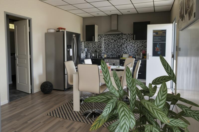 Propriété - 450 m² - 20 pièces