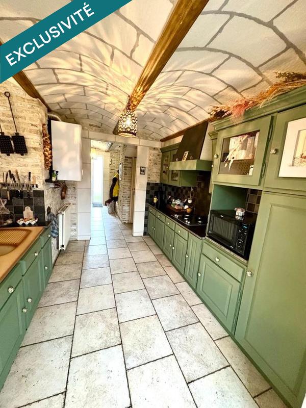 Maison - 135 m² - 8 pièces