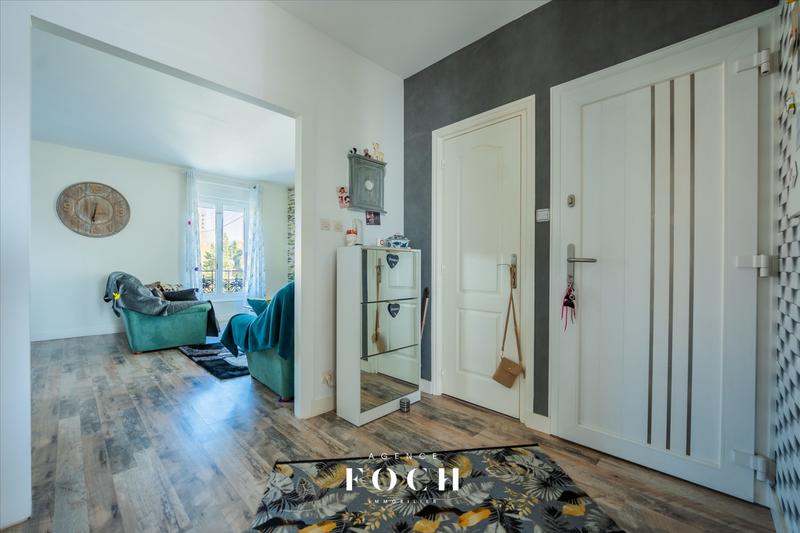 Appartement - 94 m² - 4 pièces