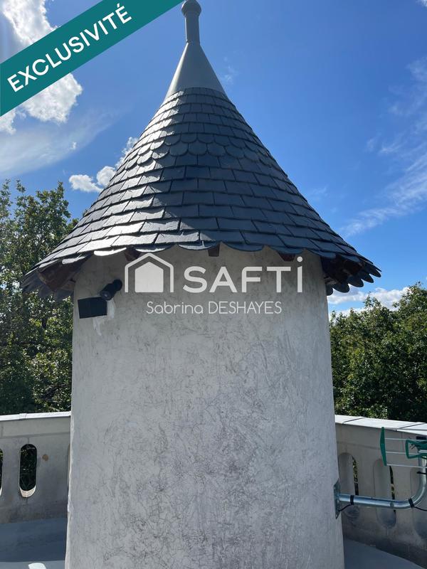 Maison - 180 m² - 8 pièces