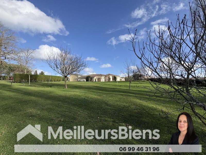 Maison - 160 m² - 5 pièces