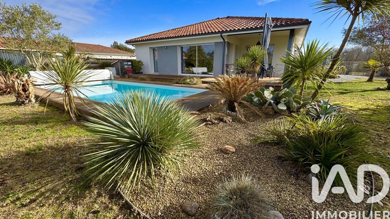 Maison - 91 m² - 4 pièces