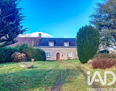 Maison - 95 m² - 4 pièces