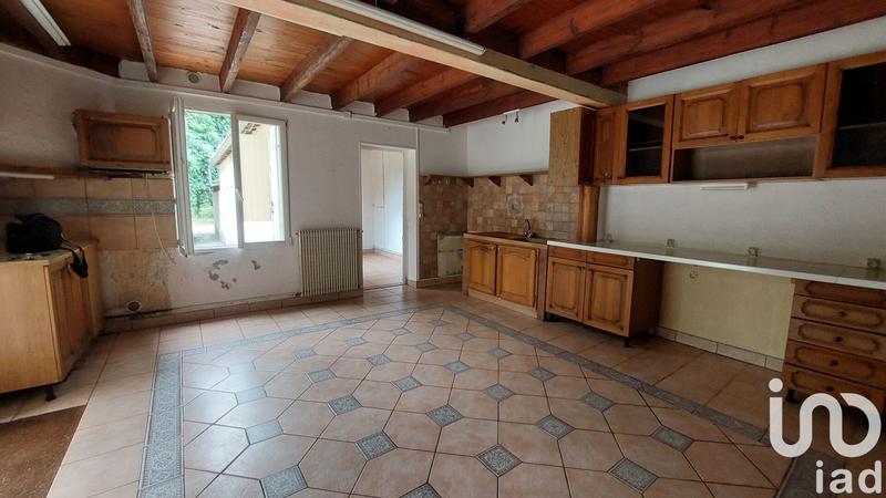 Maison - 224 m² - 7 pièces