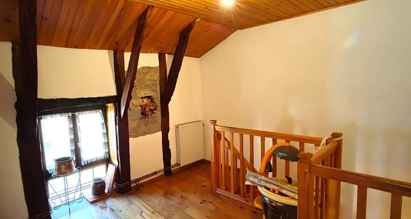 Maison - 197 m² - 8 pièces