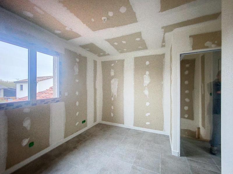 Maison - 87 m² - 4 pièces