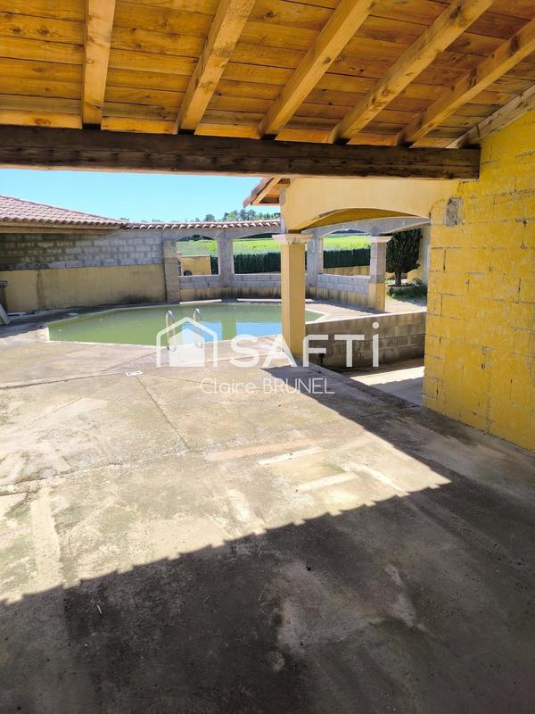 Maison - 294 m² - 7 pièces