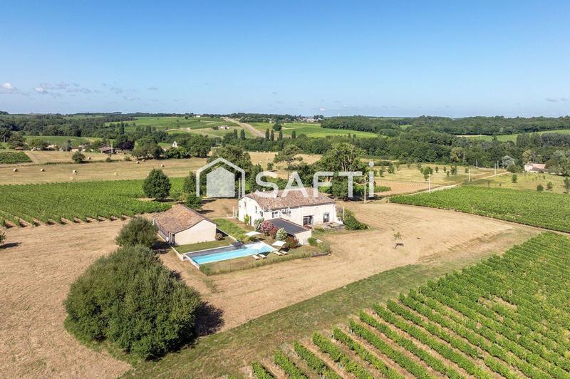 Maison - 450 m² - 6 pièces