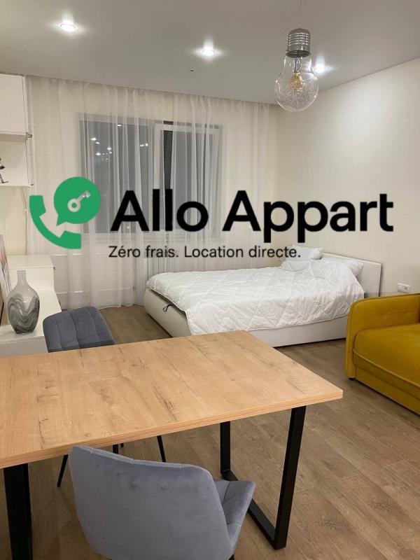 Studio - 34 m² - 1 pièce