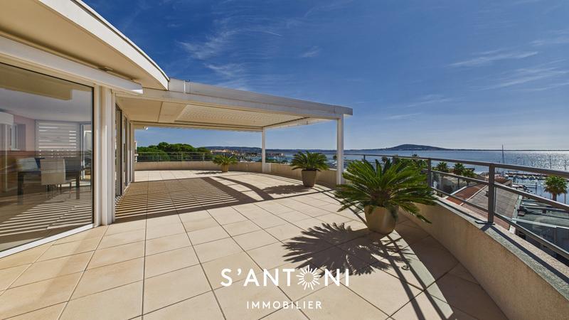 Appartement - 109 m² - 4 pièces