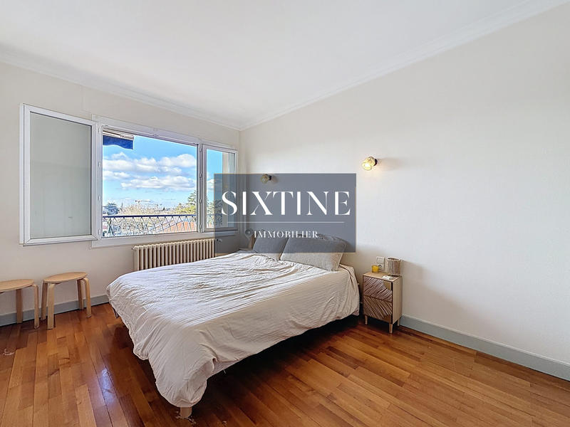 Appartement - 89 m² - 3 pièces